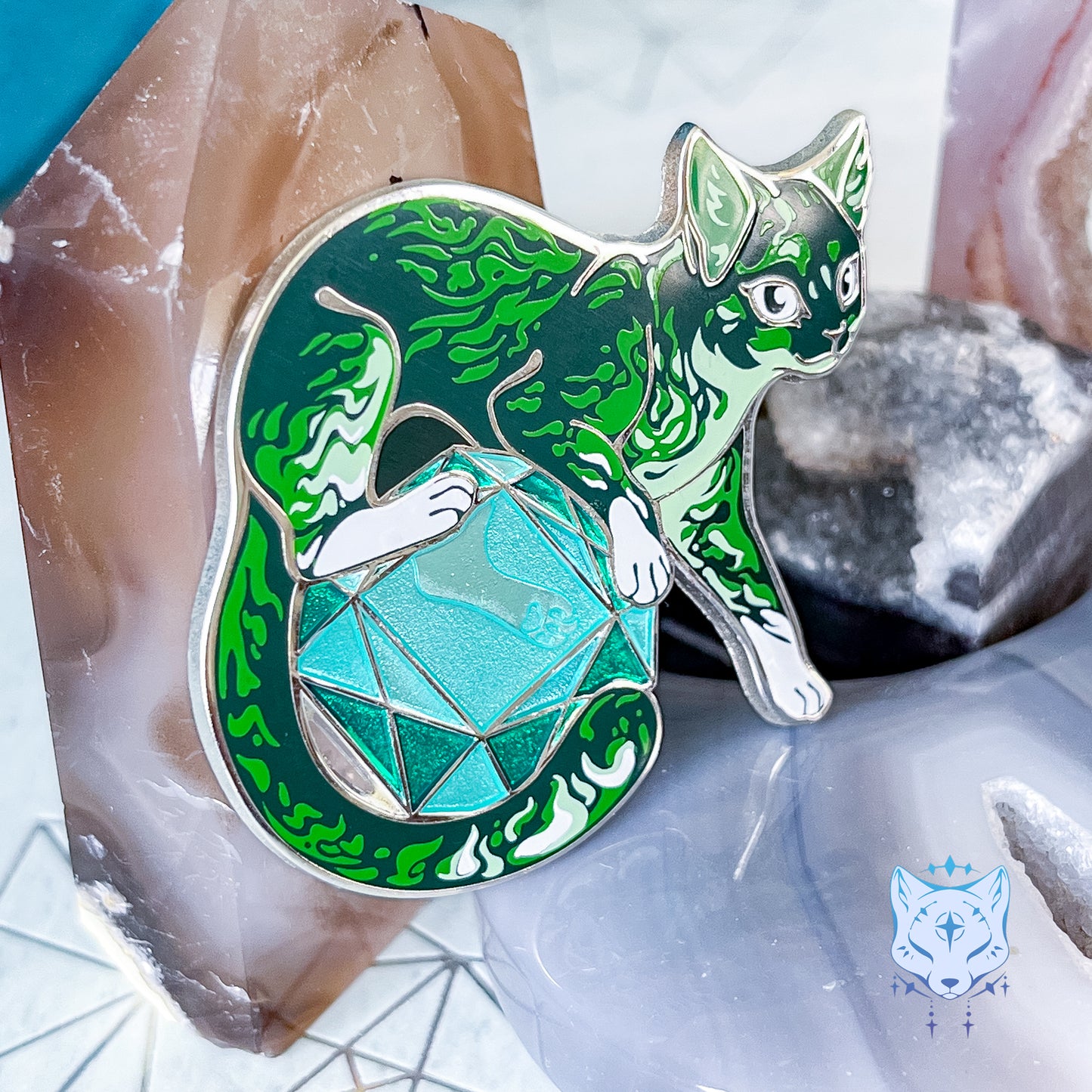 Emerald Cat - May Birthstone Pin