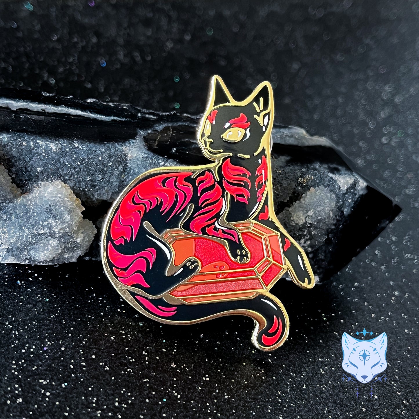 Garnet - January Gemstone Pin