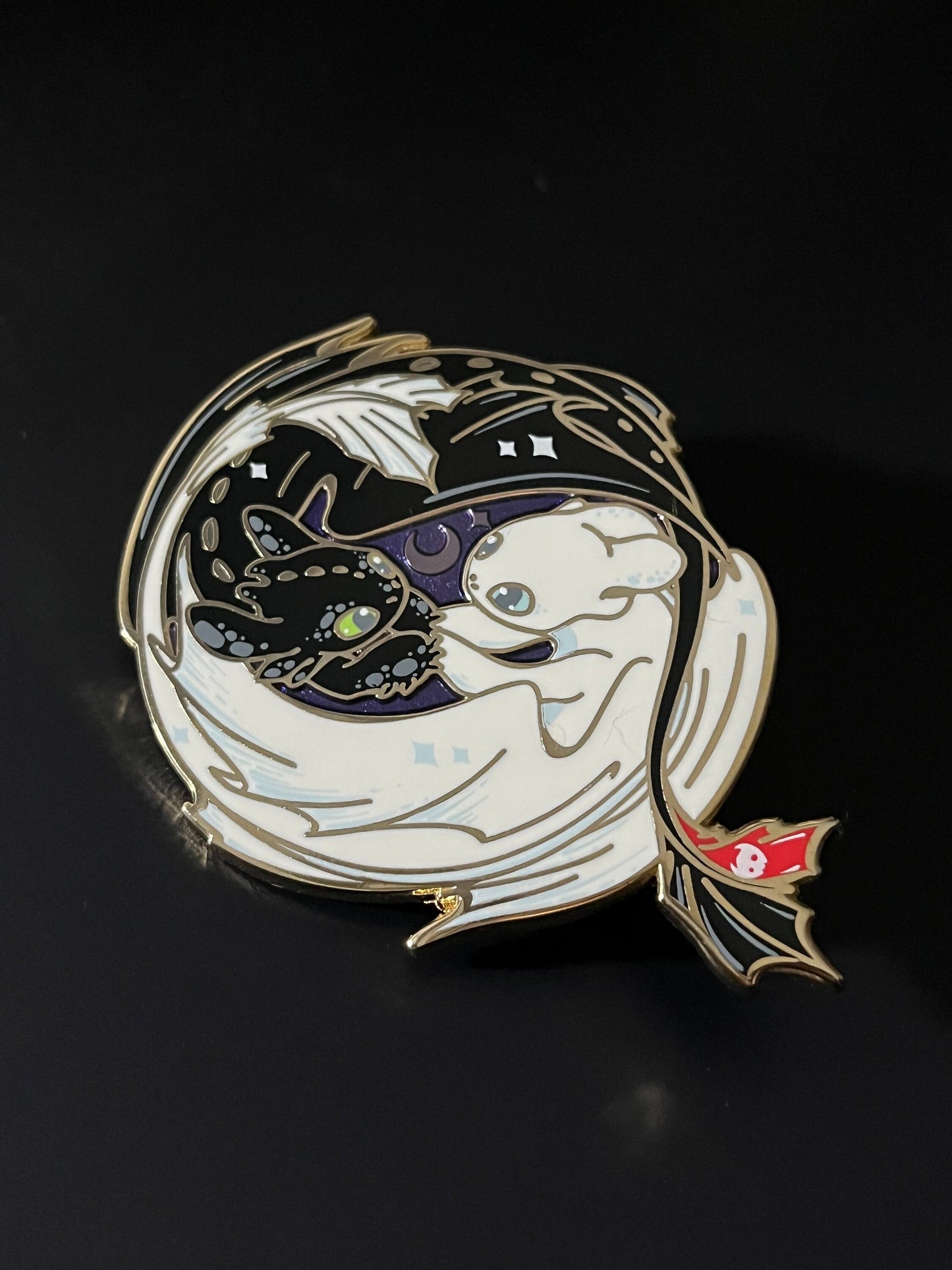 HTTYD "Flight of Dragons" - 2.5" pin