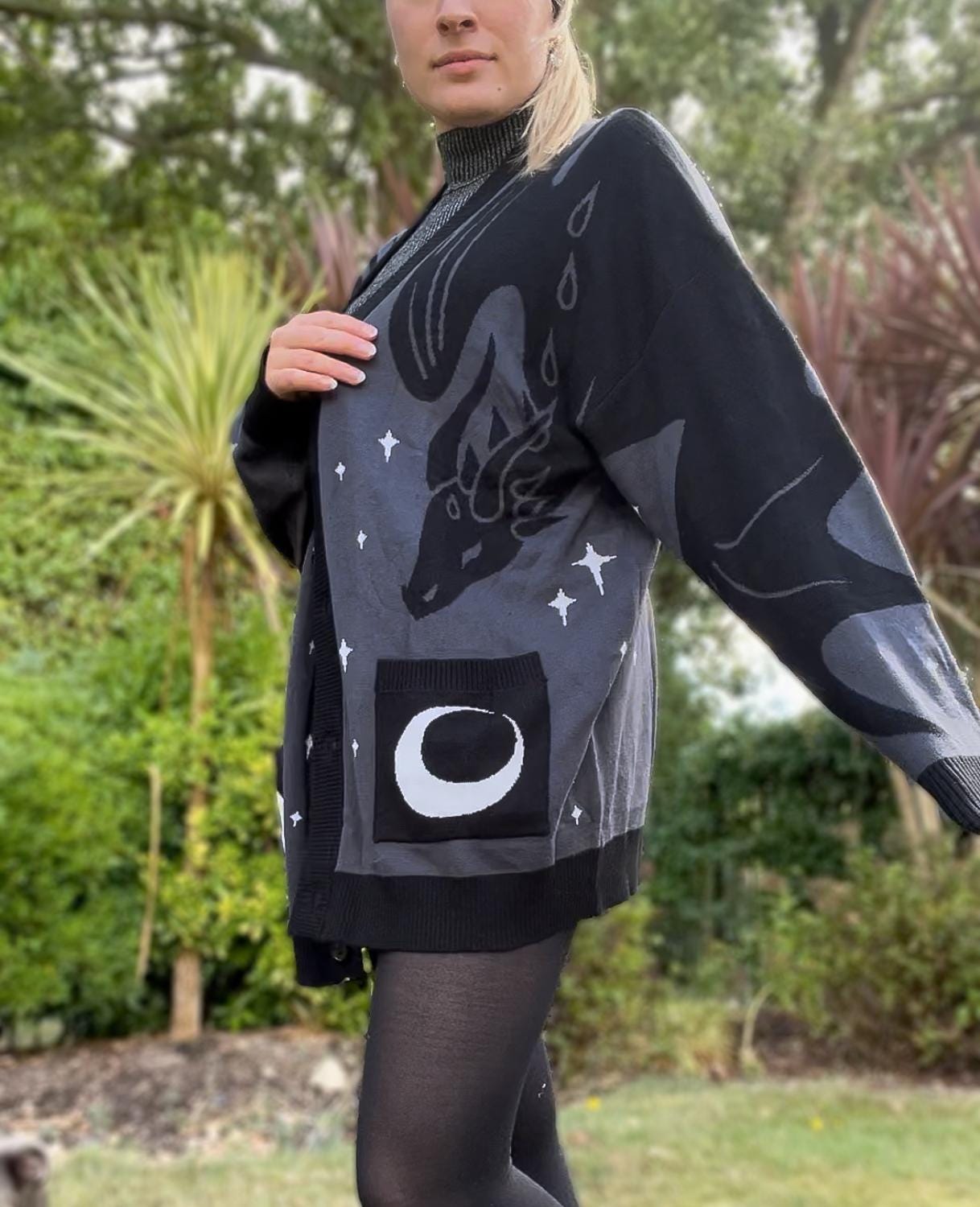 いつでも眠れるカビゴン 専用 60's Mohair Cardigan XL Grey Celestial Dragon Cardigan – chocolateraisinfury