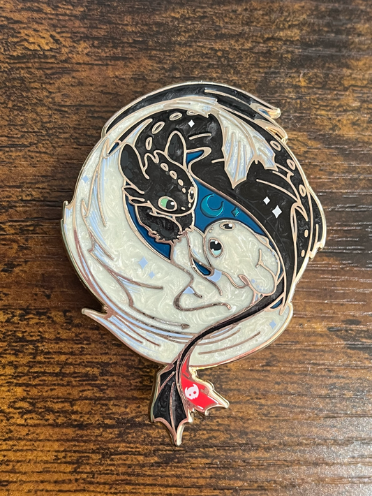 HTTYD Swirled Pearl Pin (c-grade)