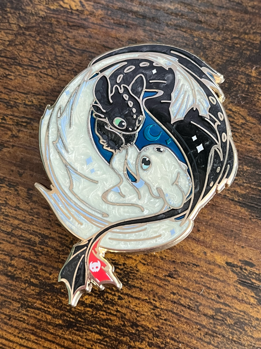 HTTYD Swirled Pearl Pin (c-grade)