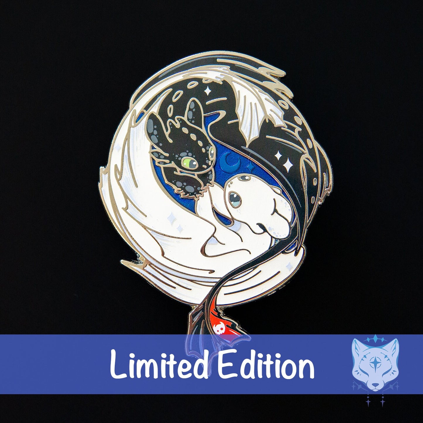 HTTYD "Flight of Dragons" - LE 110 Glow-In-The-Dark 2.5" pin
