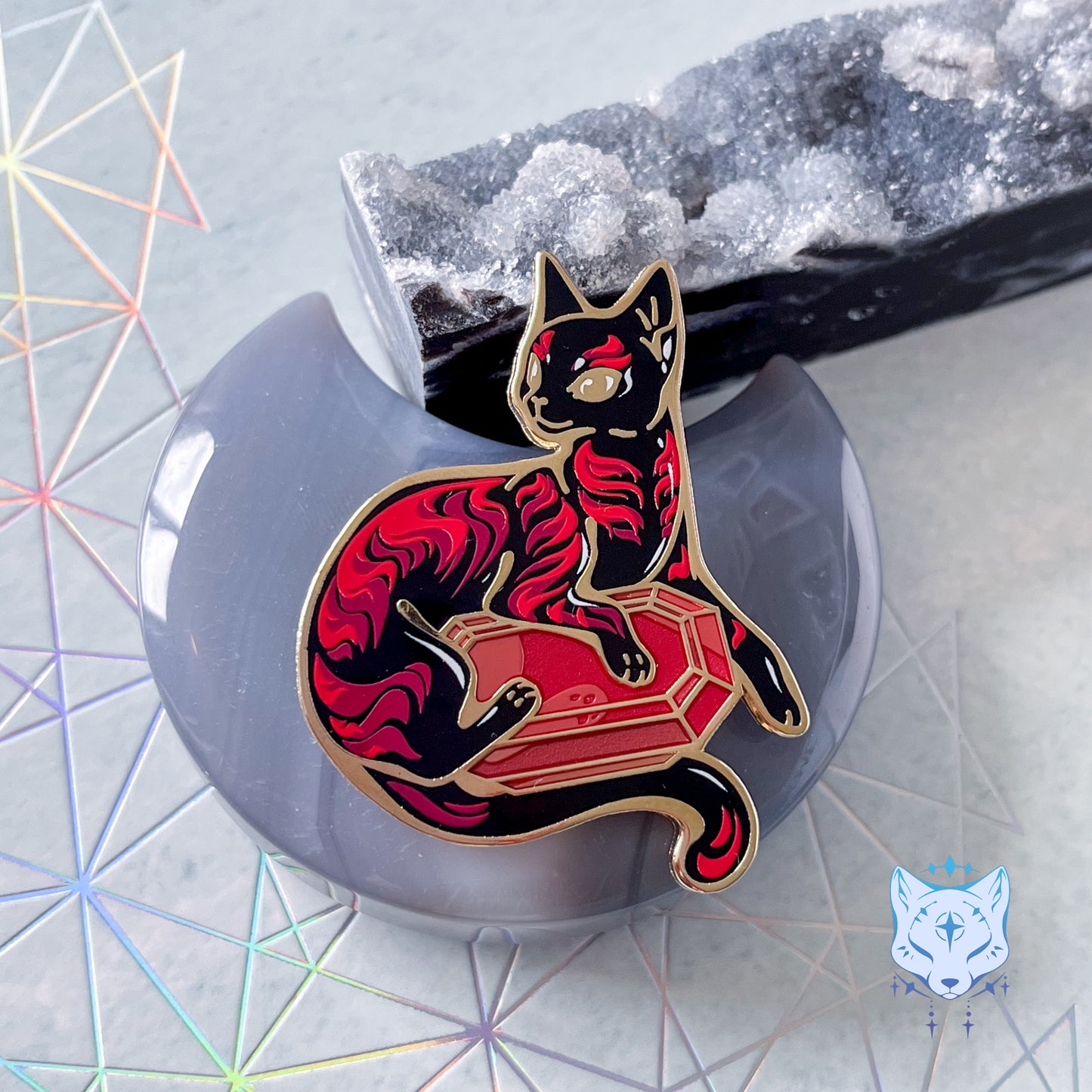 Garnet - January Gemstone Pin