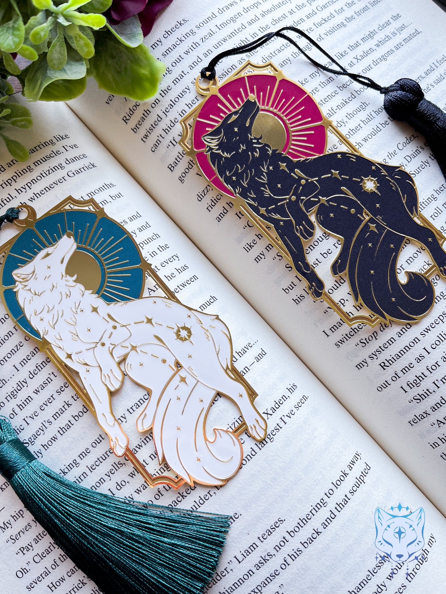 Lupus Bookmark | Black