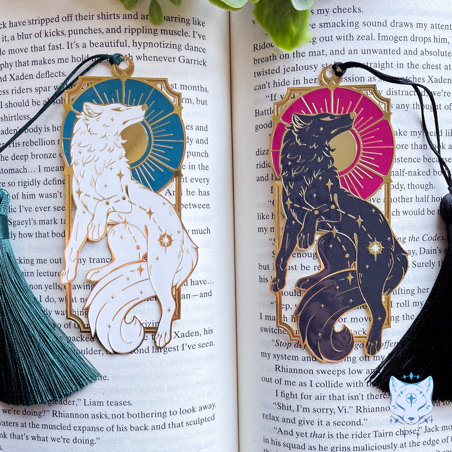 Lupus Bookmark | Black