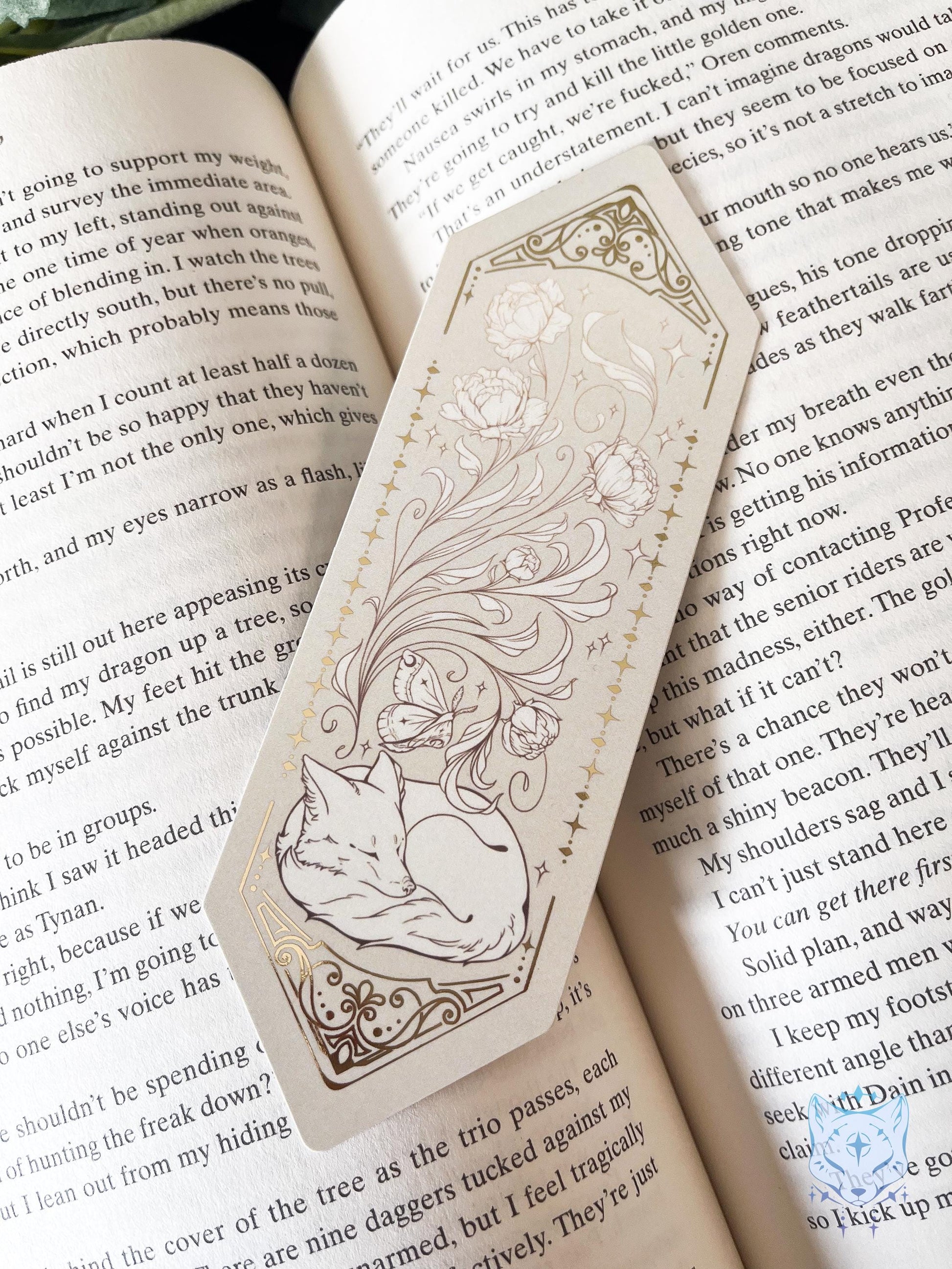 Sleeping Floral Fox Foiled Paper Bookmark